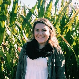 Meet your Posher, Taylor